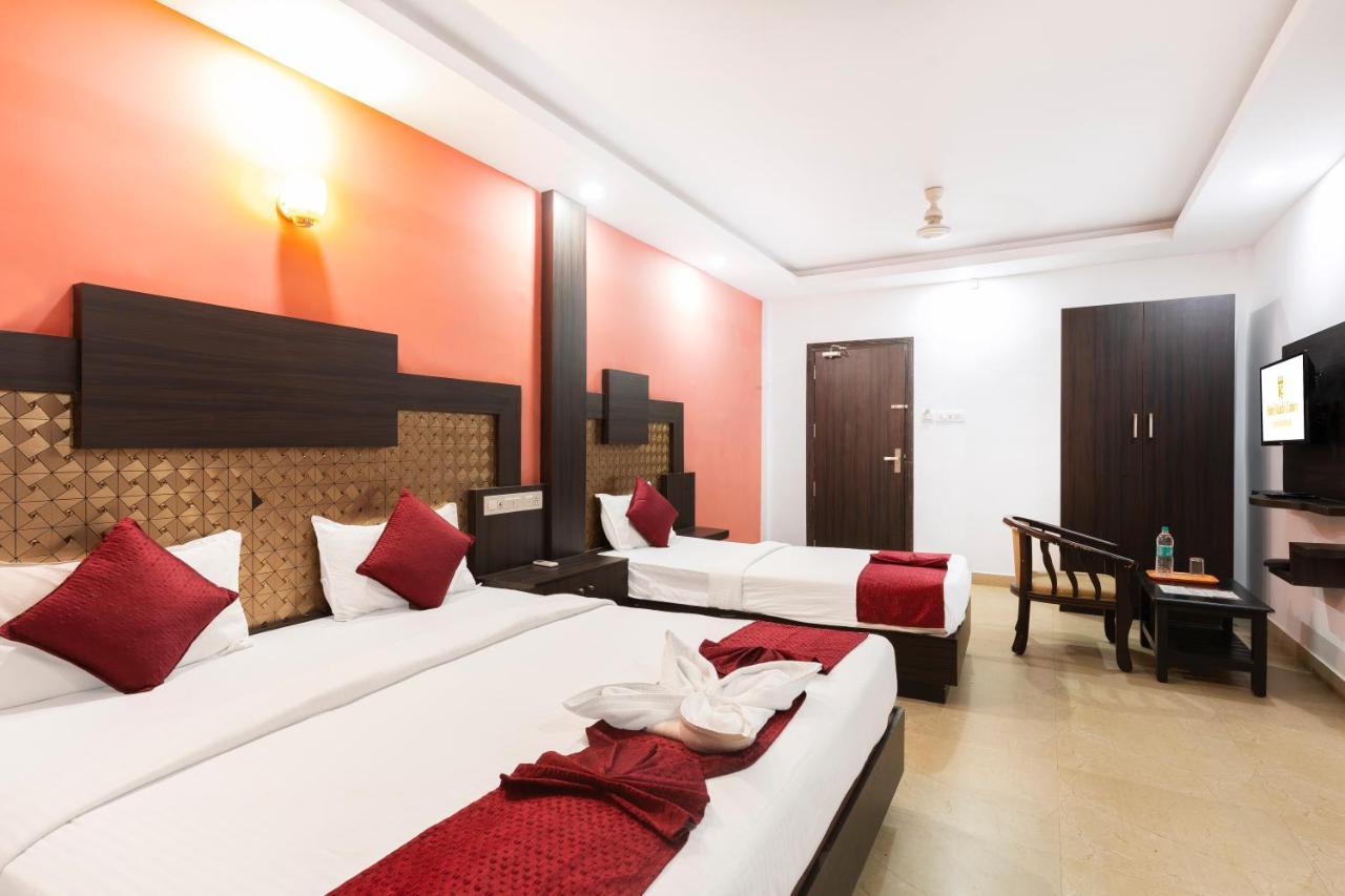 Hotel Kochi Crown Exterior photo